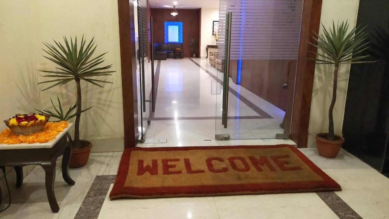 Ojas Hotel & Resort Durgāpur Exterior photo