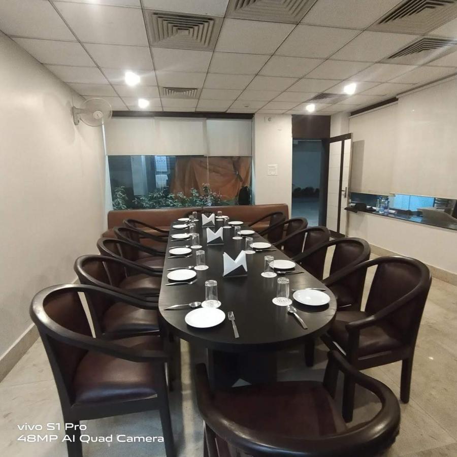 Ojas Hotel & Resort Durgāpur Exterior photo